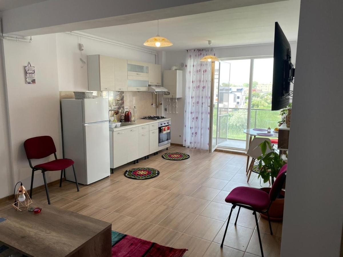 Magnolia Apartament Năvodari Eksteriør billede